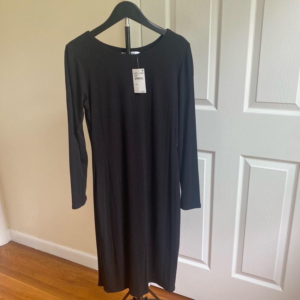 NWT Velvet Torch Black Long-Sleeve Crew Neck Dress Size L